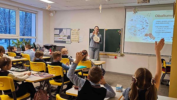Veselīga uztura nodarbības skolēniem