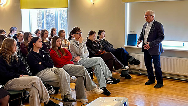 Pieminot 25. marta deportāciju upurus